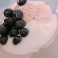 KAORULALA's cooksnap of when they made 即席！バニラヨーグルト ブルーベリーのせ.
