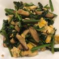 yumtas♥'s cooksnap of when they made ほうれん草と椎茸のバター炒め.