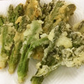 ゆずしちみ's cooksnap of when they made リカちゃん♡たらの芽の天ぷら.