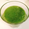 ぎゅぎゅぎゅ's cooksnap of when they made キウイと小松菜のグリーンスムージー.
