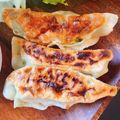 なとつとき's cooksnap of when they made 餃子(チンゲン菜とニラ入り).