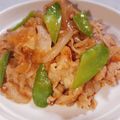 ♡arisa♡'s cooksnap of when they made さやえんどうと豚肉の胡麻 生姜焼き.