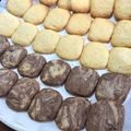 miyarii212's cooksnap of when they made 簡単サクサクなアイスボックスクッキー.