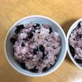 ゆかりん1218！'s cooksnap of when they made 炊飯器で雑穀・蒸し黒豆入りもっちりおこわ.