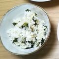 みぃくんのママ's cooksnap of when they made なじみ過ぎ。ワカメとツナの炊き込みご飯.