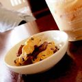 NaO✼°'s cooksnap of when they made HMと生クリームの簡単チョコスコーン.