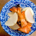 ラズベリー326's cooksnap of when they made 簡単シャケ大根.