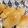 はるｻﾝ's cooksnap of when they made 我が家のバターロールパン＊○.