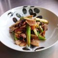 チコリママ's cooksnap of when they made ∮ アスパラとベーコンღにんにく炒め ∮.