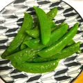 夕飯は６時です's cooksnap of when they made 簡単☆スナップエンドウ炒め.
