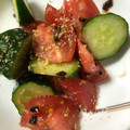 mantacarp's cooksnap of when they made 簡単☆きゅうりとトマトの塩昆布和え.