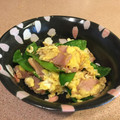 JackFruits's cooksnap of when they made 絹さやとハムのふんわり卵炒め.