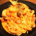 クックAO9SE9☆'s cooksnap of when they made プロ直伝！エビと茸のトマトクリームパスタ.
