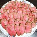 みちゃらく's cooksnap of when they made オーブンなし超簡単ローストビーフ.