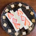 nkaha's cooksnap of when they made ［ヨーグルト フルーツサンド サクサク］.