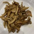 te_sanae's cooksnap of when they made 5分であと1品！簡単まいたけマヨソテー.