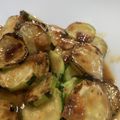 Akizoli's cooksnap of when they made にんにくごまみそズッキーニ.