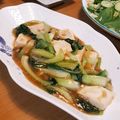 τомоко's cooksnap of when they made 豆腐とチンゲン菜のオイスター煮込み.