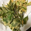 ももかば's cooksnap of when they made こしあぶらとウドの葉の天ぷら.