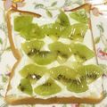 めがねりんご's cooksnap of when they made キウイトースト.