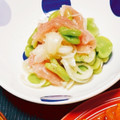やまもとまと's cooksnap of when they made 作り置き♪新玉ねぎとそら豆、生ハムマリネ.