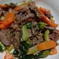 ごんべい君's cooksnap of when they made 簡単‼牛肉とチンゲン菜の炒め物.