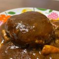 meruko61's cooksnap of when they made 超簡単!!失敗知らずの煮込みハンバーグ.