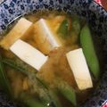 ちゃぎー's cooksnap of when they made 旬★【スナップえんどうと豆腐の味噌汁】.