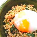 しまんちゅ44's cooksnap of when they made 男のロマンだ！めんつゆでそぼろ温玉親子丼.