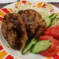 けろり島's cooksnap of when they made 肉汁たっぷりハンバーグ☆デミグラスソース.