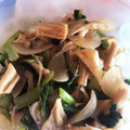 めいちママ＊'s cooksnap of when they made 小松菜と舞茸と新玉ねぎの☆オイスター炒め.