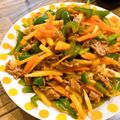 ShOkOtArO✰'s cooksnap of when they made 簡単大皿一品！本格チンジャオロース.