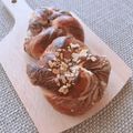 ぉりえ's cooksnap of when they made 簡単チョコシートの折り込みパン★編みパン.