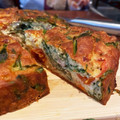 英国で日本食作る女's cooksnap of when they made 簡単♪基本のケークサレ.