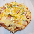 まめちゃんにしにし's cooksnap of when they made フライパンでピザ餅★簡単.