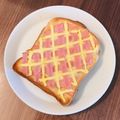 3yes's cooksnap of when they made 簡単！お洒落なタータンチェックトースト.