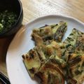 嫁しゃん's cooksnap of when they made ヘルシー★もやしとにらのチヂミ.