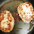 た。そ。's cooksnap of when they made 玉子、玉ねぎなしハンバーグ.
