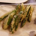 チコリママ's cooksnap of when they made 旬な味　スナップえんどうの天ぷら.