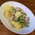 たぶんなっちゃん's cooksnap of when they made 豚とじゃが芋、ピーマン炒め.