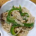 凪なぎ's cooksnap of when they made えのきとピーマンナムル.