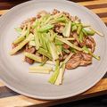 胃が宇宙's cooksnap of when they made 簡単！ブロッコリーの茎と豚肉の甘酢炒め.