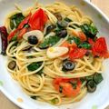 Azurblaues's cooksnap of when they made アンチョビとオリーブのパスタ.