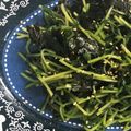 りーK☆'s cooksnap of when they made 味付け塩のみ！豆苗の海苔ゴマ和え.
