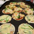 toshio39's cooksnap of when they made BRUNOホットプレートで！簡単ミニピザ.