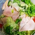 いちご宇治金時's cooksnap of when they made デリ風 新玉ねぎでマリネサラダ.