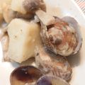 MONE12's cooksnap of when they made ジャガイモ入れて〜☆アサリの酒蒸し.