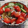 nana_tenjo's cooksnap of when they made 大葉香る☆トマトと胡瓜のしらす和え.