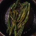 inLondon's cooksnap of when they made 簡単★茎ブロッコリーのソテー.