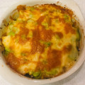 FGO☆'s cooksnap of when they made そら豆とゆで卵のちょっと和風♡チーズ焼き.